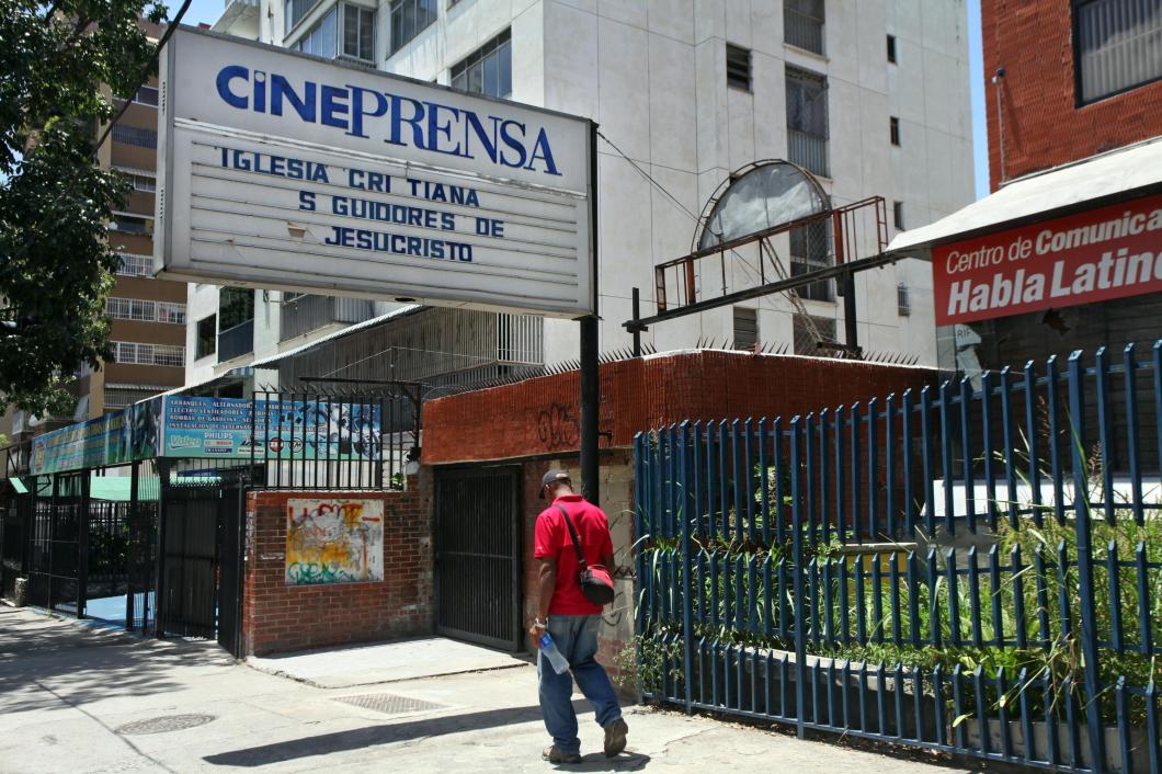 RECORRIDO CINES CERRADOS