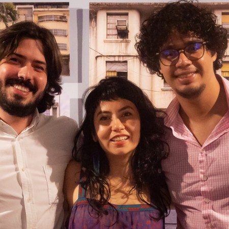 Lo que ve el río al abrir sus ojos